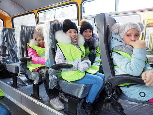 Особенности групповых автобусных перевозок детей в Санкт-Петербурге