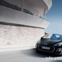 : Peugeot 308 СС спереди