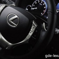 : Lexus RX450h руль